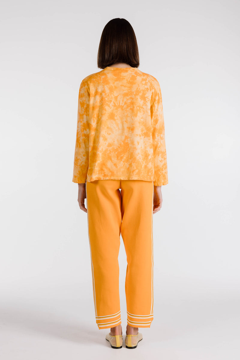 LE FLEUR ORGANIC COTTON TIE DYE LONG SLEEVE SHIRT - TURMERIC