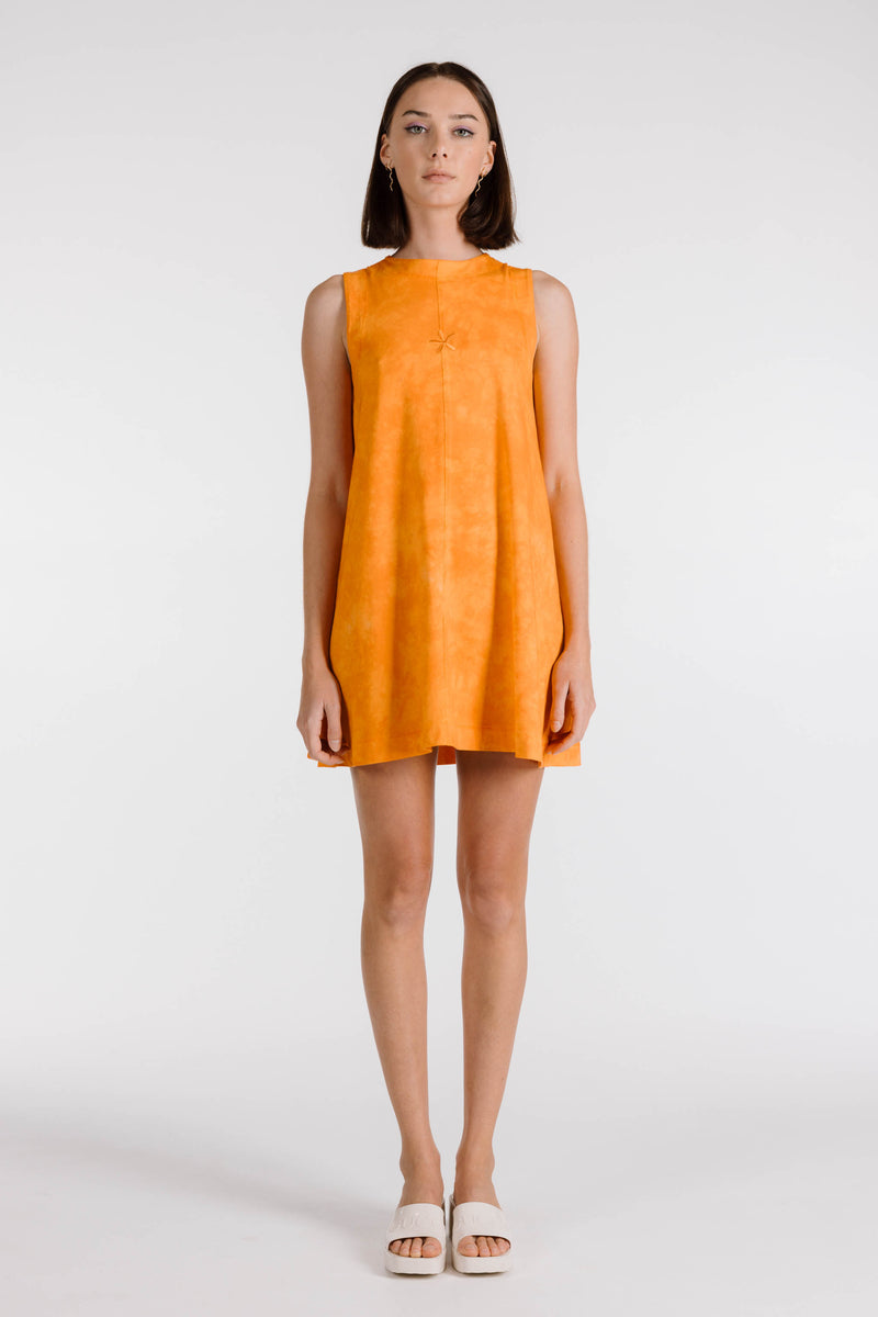 LE FLEUR ORGANIC COTTON TIE DYE SHIFT DRESS - TANGERINE