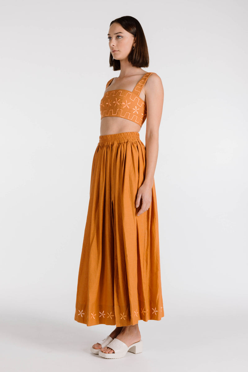 FLOWERS FOREVER EMBROIDERED CROP - TERRACOTTA