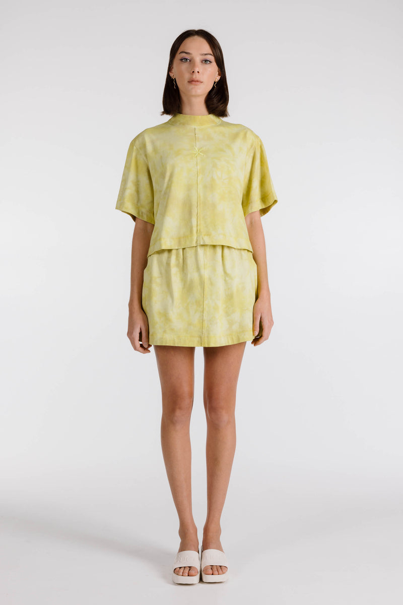 LE FLEUR ORGANIC COTTON TIE DYE BOXY CROP - LIMONCELLO