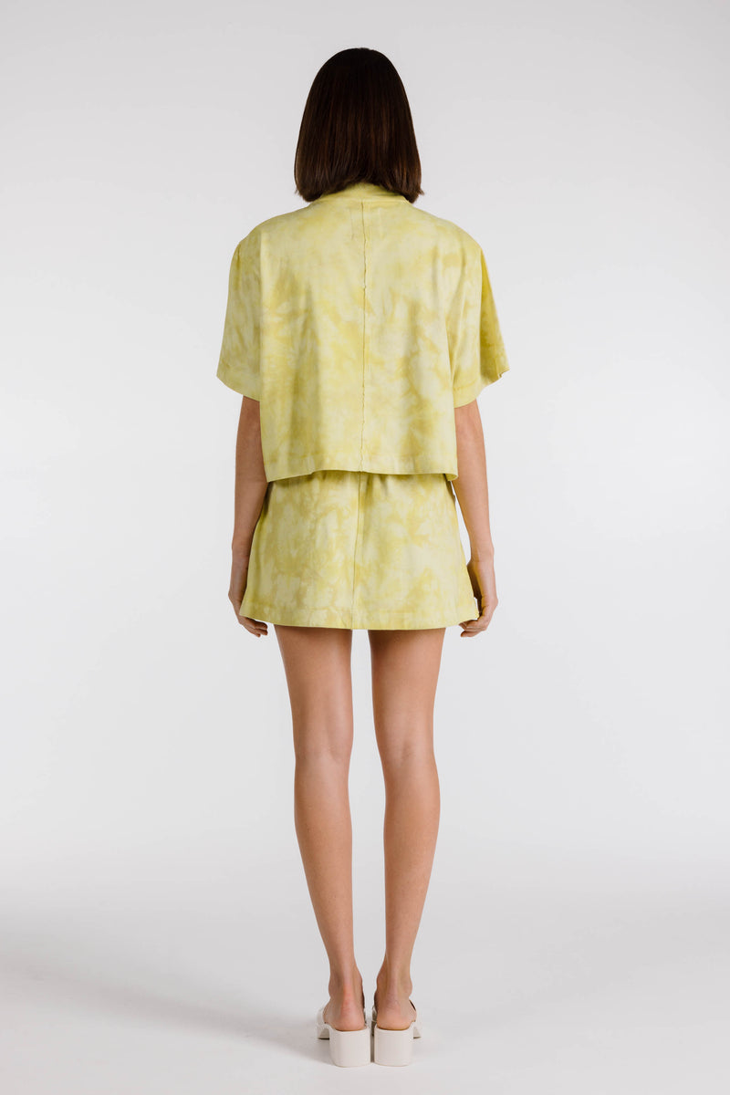 LE FLEUR ORGANIC COTTON TIE DYE BOXY CROP - LIMONCELLO