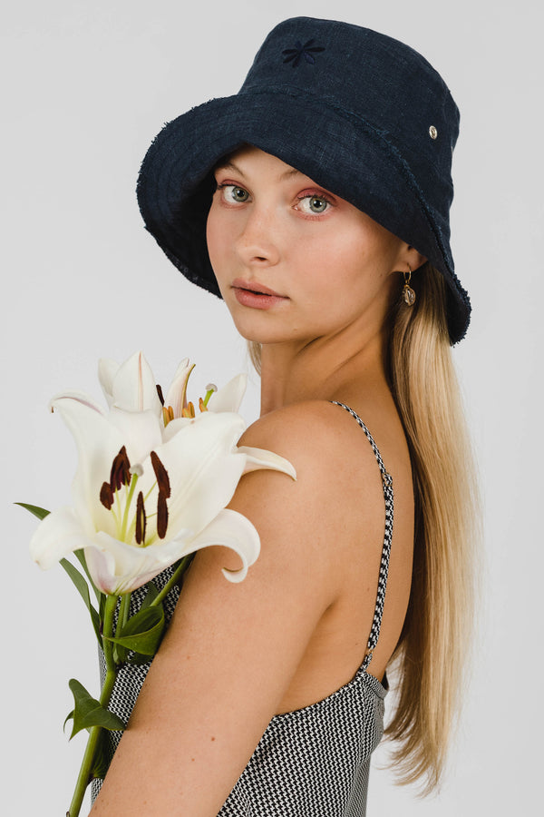FLOWER POWER LINEN BUCKET HAT - FRENCH NAVY