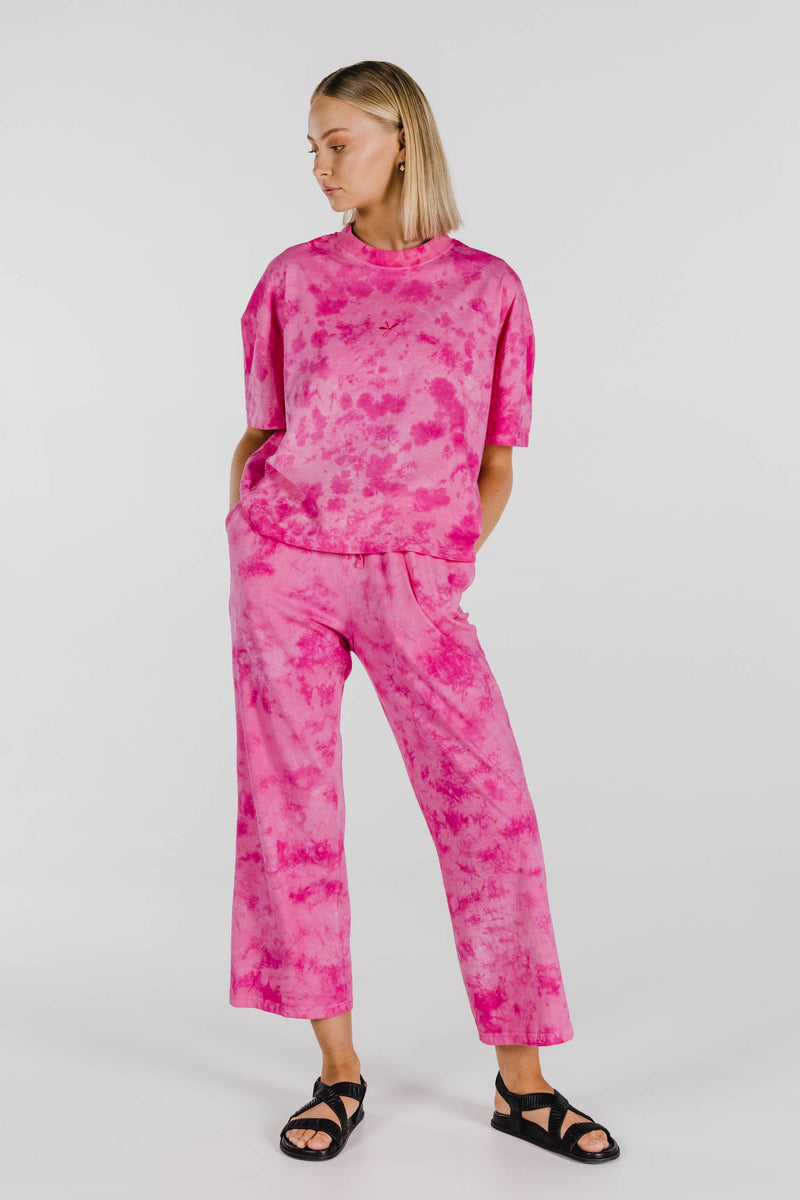 FLOWER POWER ORGANIC COTTON TIE DYE PANT - STRAWBERRY
