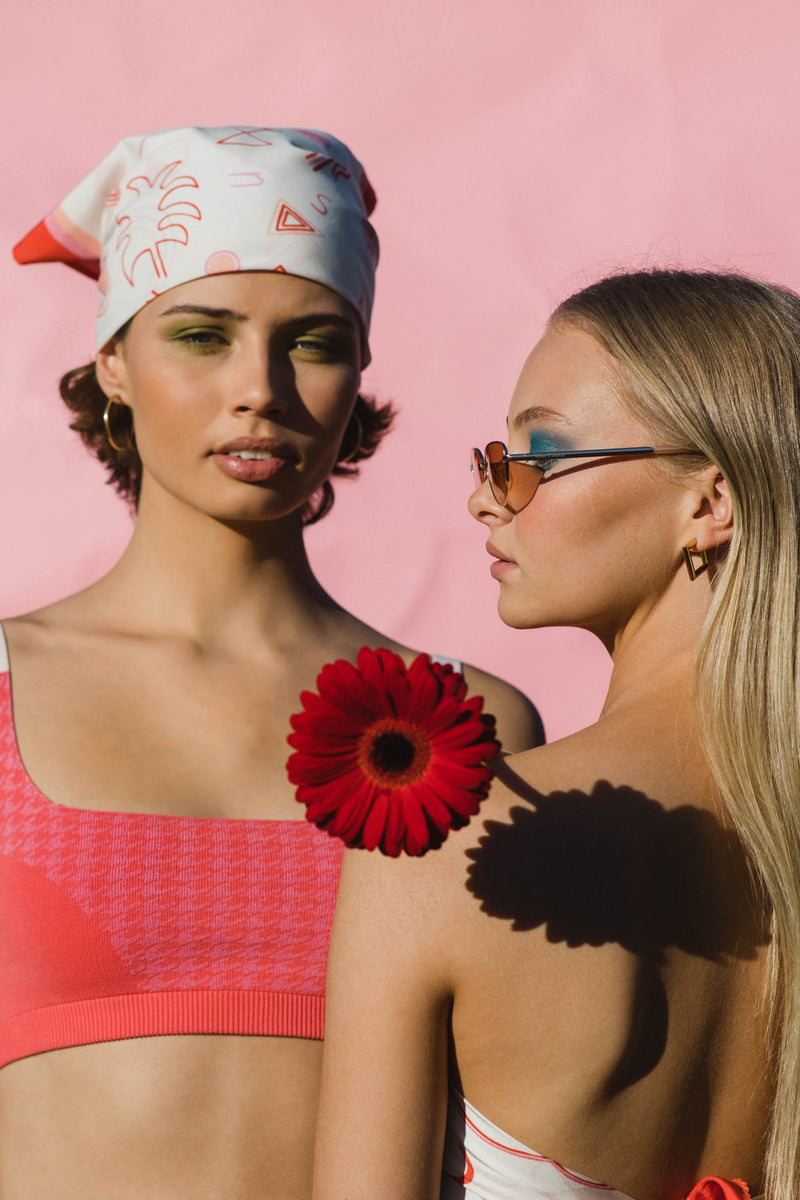 THE ISLAND COTTON SILK BANDANA - WHITE.